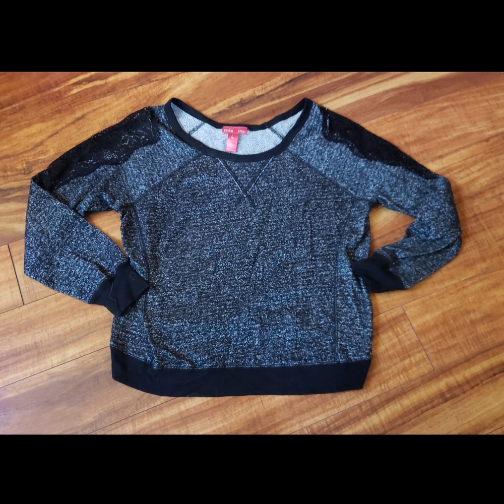 Mix & Co Large gray black sweater lace cut outs